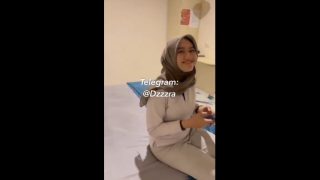 Ukhty Satu Ini Orangnya Asik